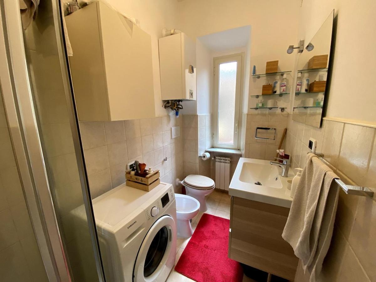 Small And Very Small House Apartment